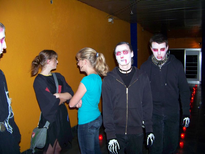 2009-10-31 Halloween 184